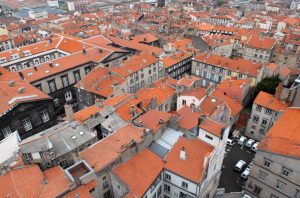 Die Hauptstadt Clermont-Ferrand hat so manche Sehenswürdigkeit zu bieten. (#1)