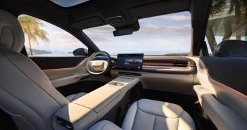 Komfort und Sicherheit steigen durch neue XOS 5.8.0 Over-the-Air-Funktionen XPENG führt XOS 5.8.0 OTA Update mit Co-Pilot ein (Foto: XPeng Motors (Germany) GmbH)