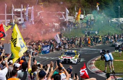 BMW M4 GT3-EVO kämpft am Nürburgring erneut um Gesamtsieg (Foto: BMW.)