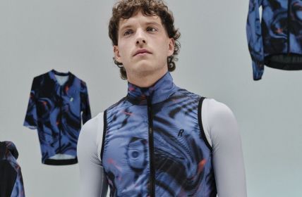 SS26 Kollektion: Aero Suit, Race-Serie und Adventure Collection (Foto: ROSE Bikes GmbH)