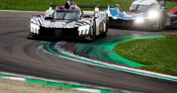 Imola-Pleiten für PEUGEOT 9X8: Team vorbereitet sich auf (Foto: PEUGEOT)